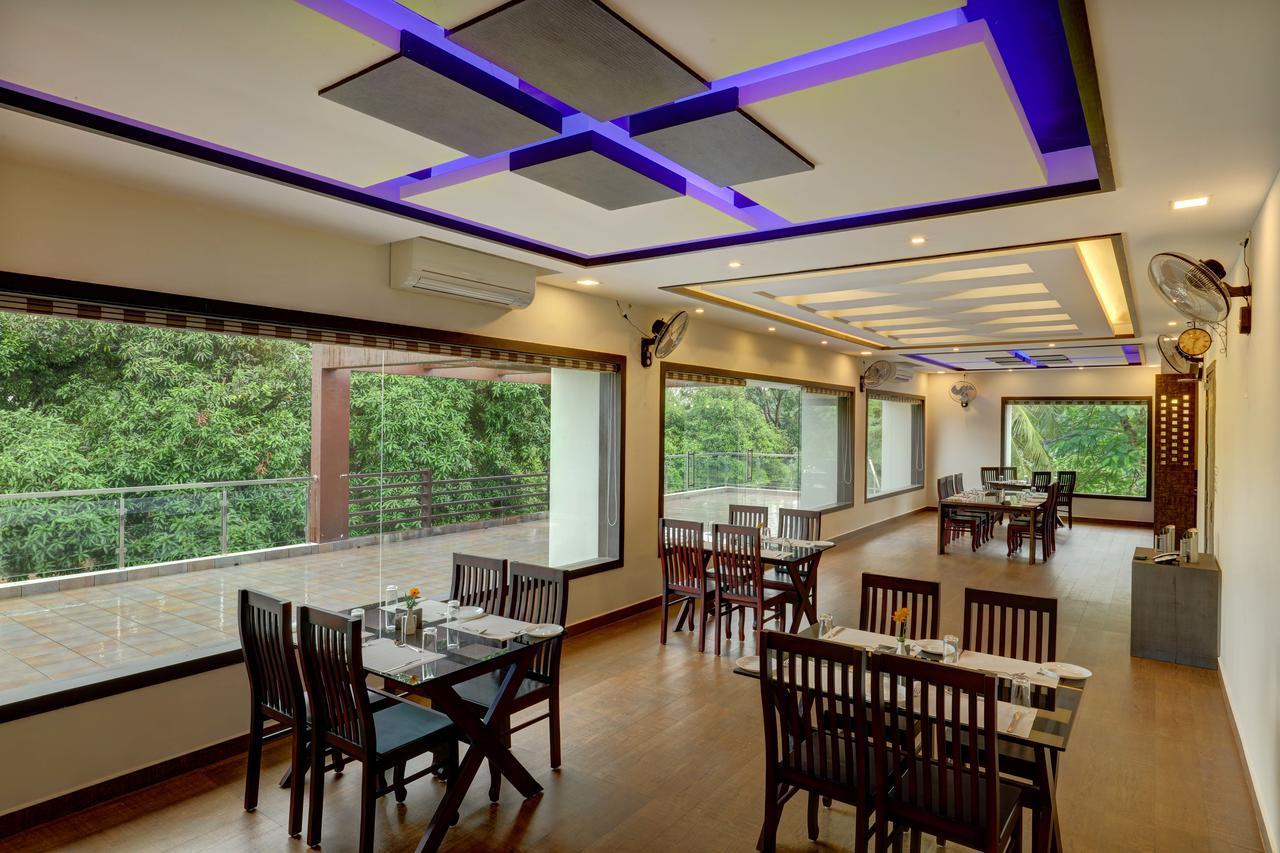 Bed & Breakfast Nadhiyoram River Retreat 4*