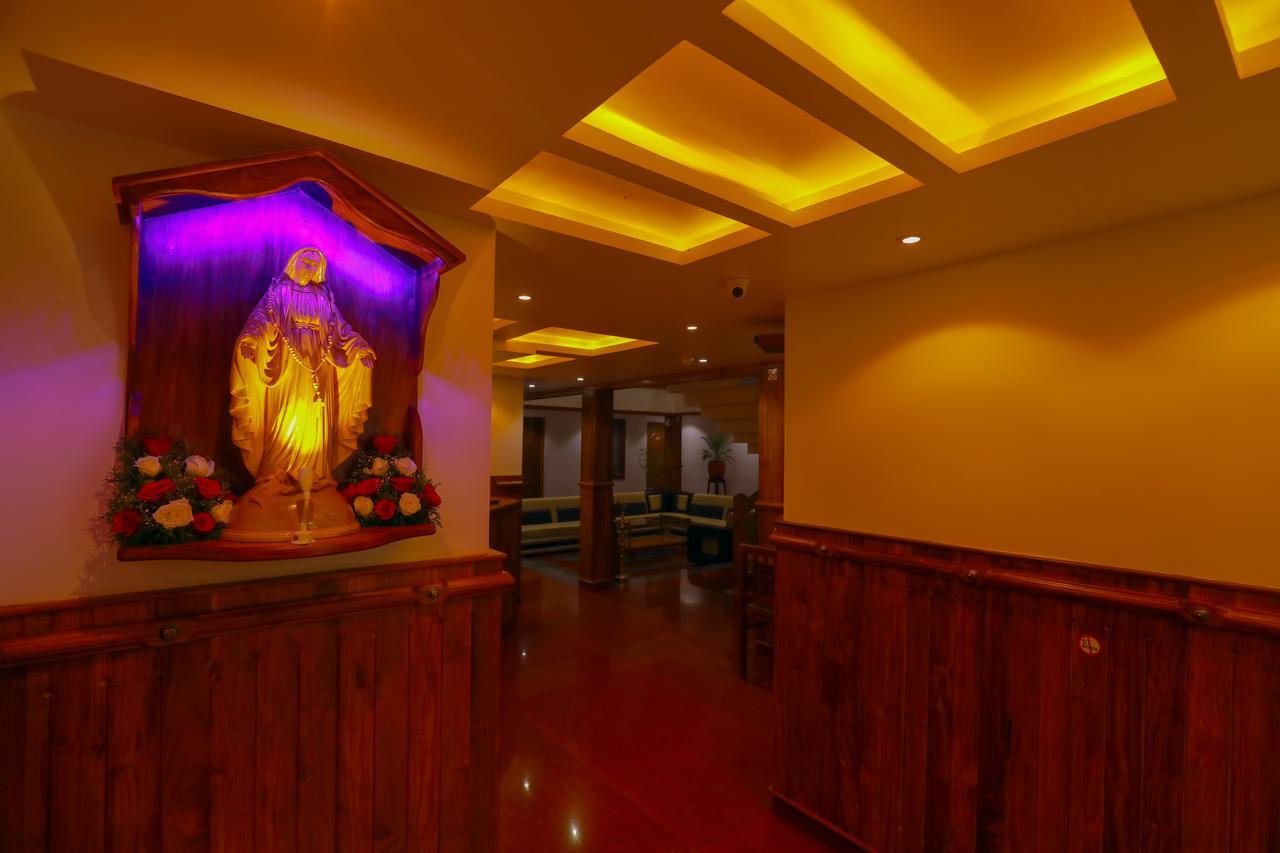 Roses Fortkochi Hotel 3*