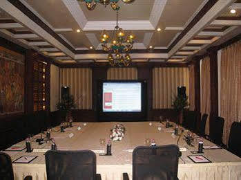 Vivanta Ernakulam, Marine Drive 5* Kochi