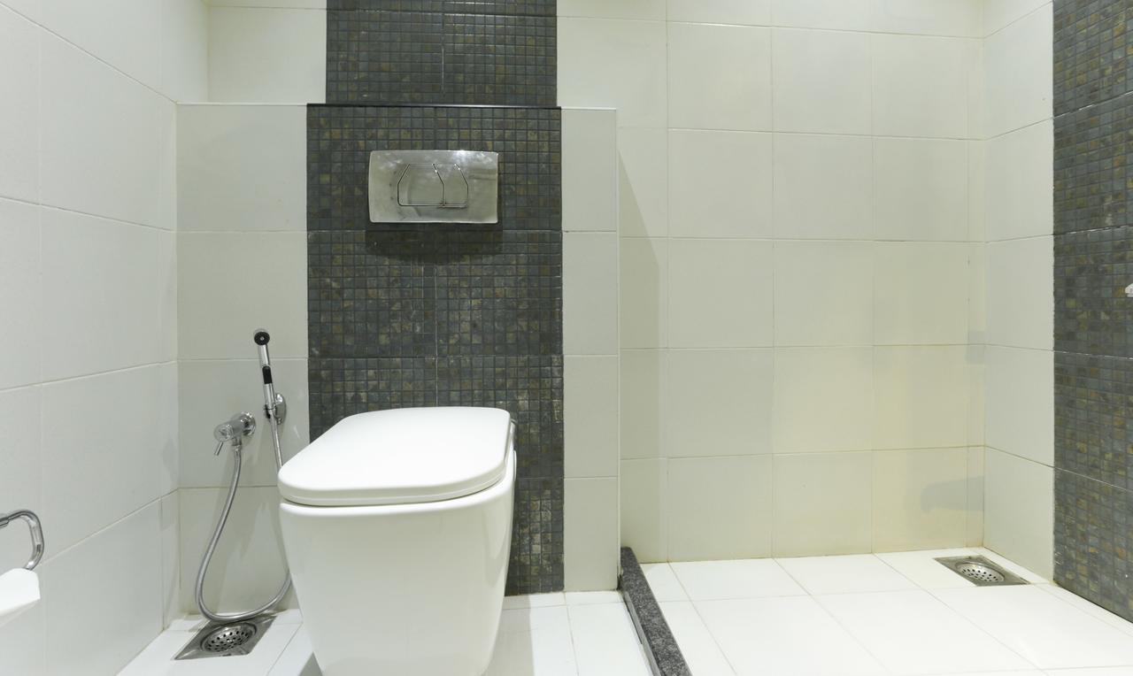 Crown Hotel 3*