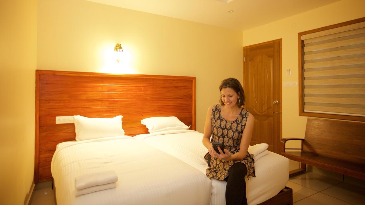 Roses Fortkochi Hotel Kochi