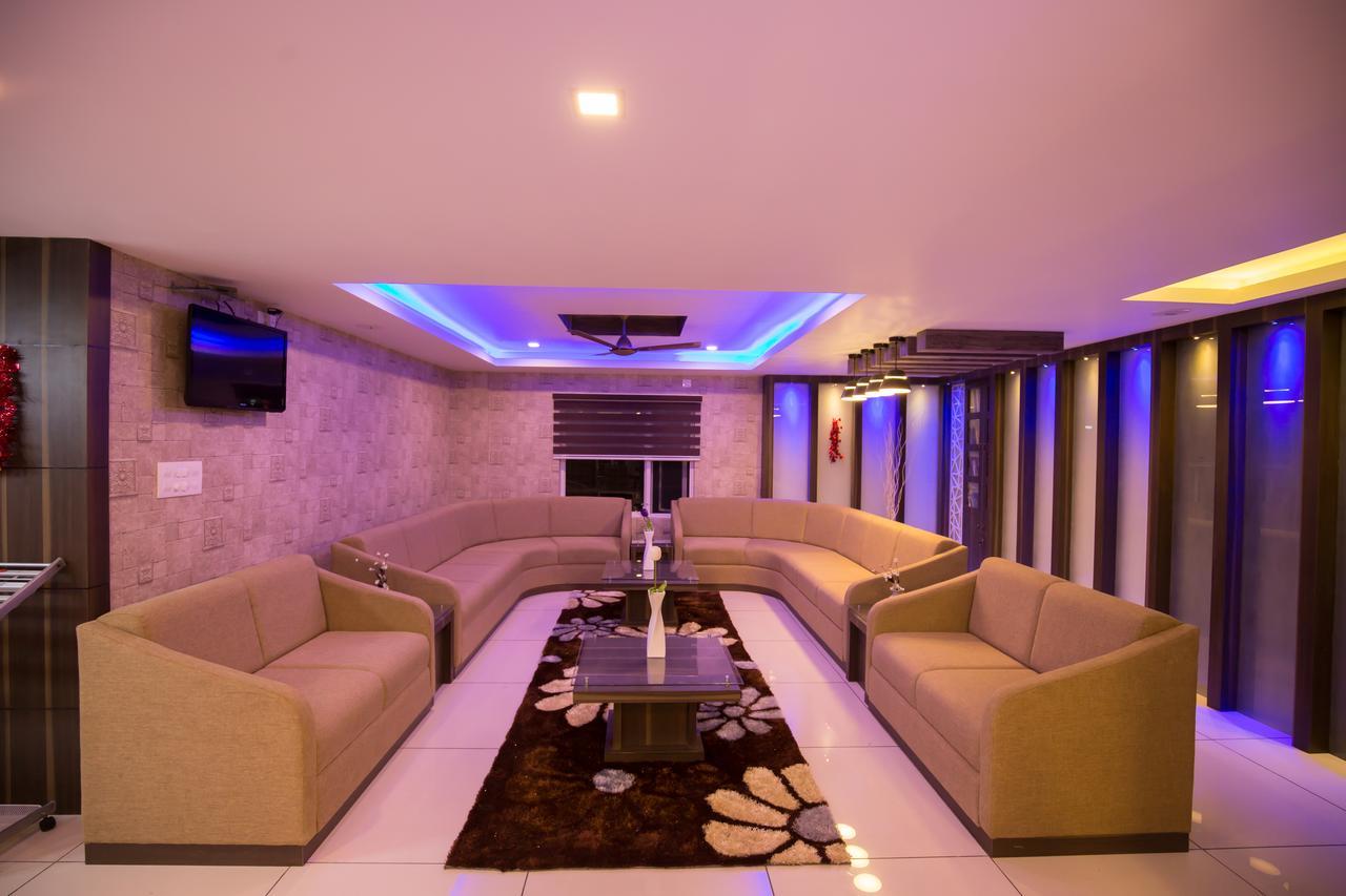 Hotel South Gate Residency 3*