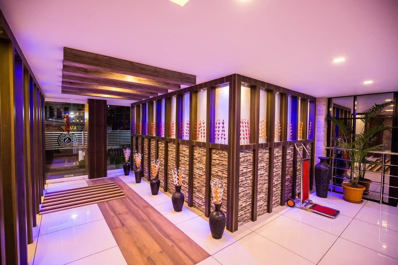 South Gate Residency Hotel Kochi