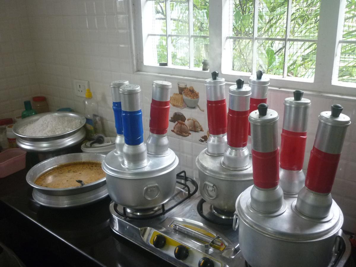 Jojies Homestay Fortkochi Homestay *