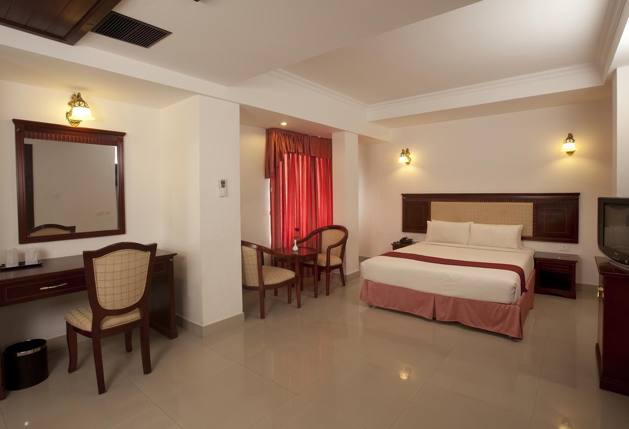 Hotel Diwans Court 3*