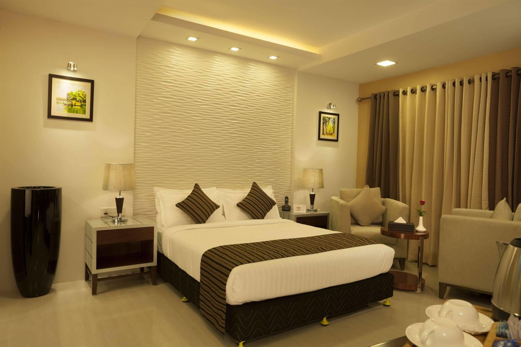 Abaam Cochin Hotel