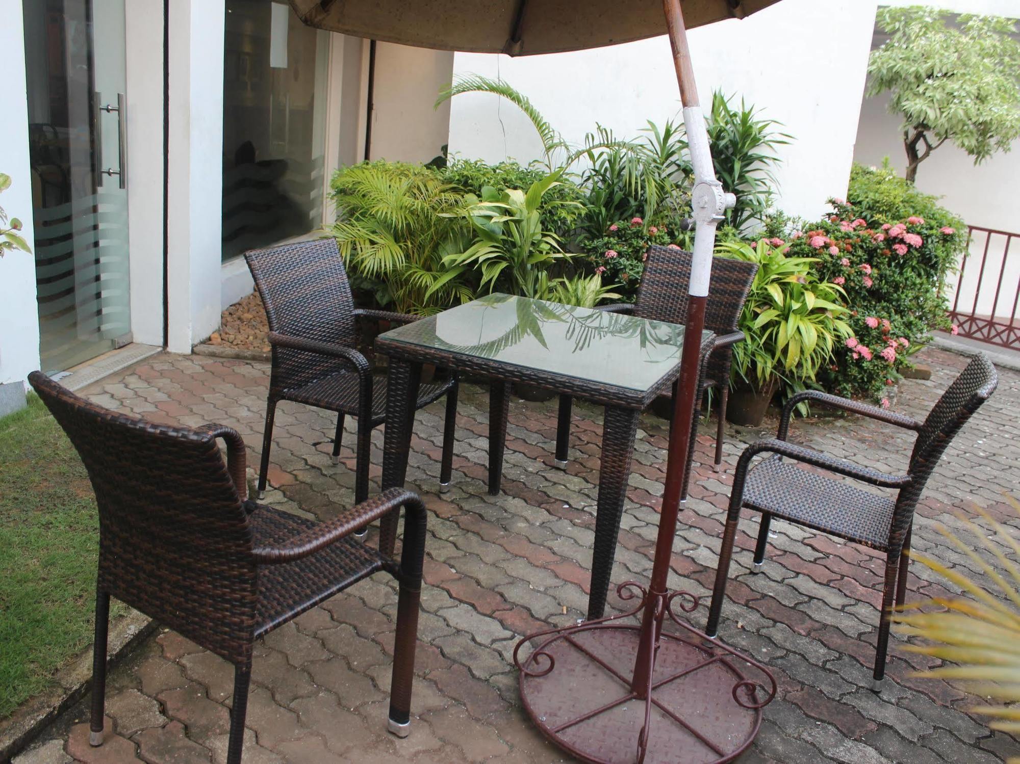 Hotel Abad Kochi