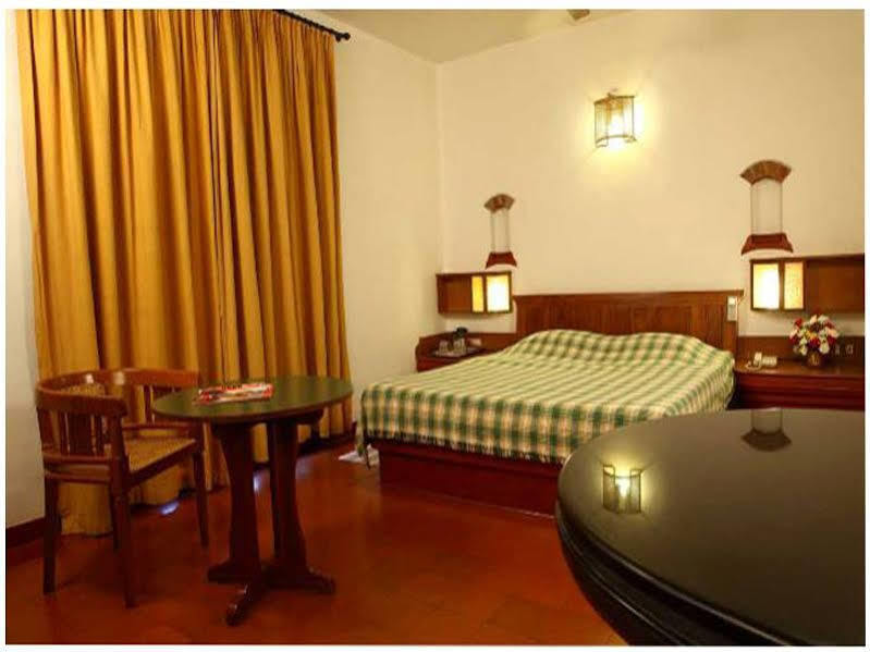 Bth Sarovaram 3* Kochi