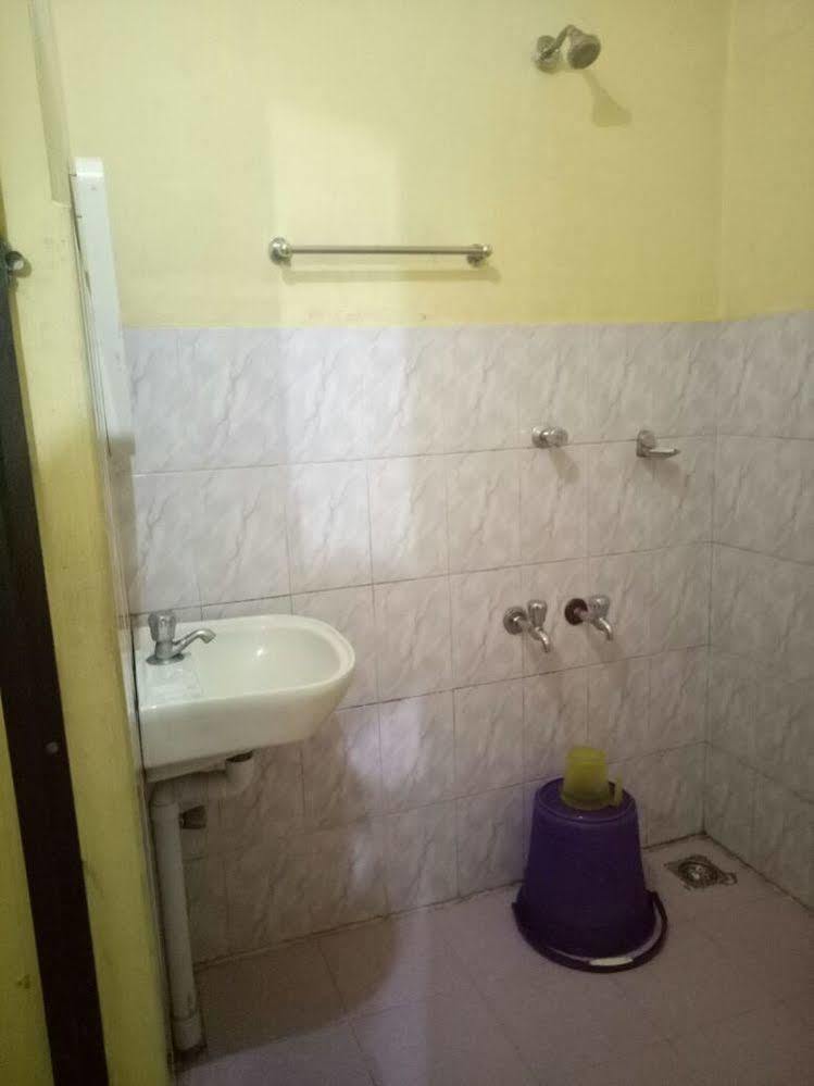Hotel Srinivas