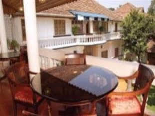Hotel Heritage
