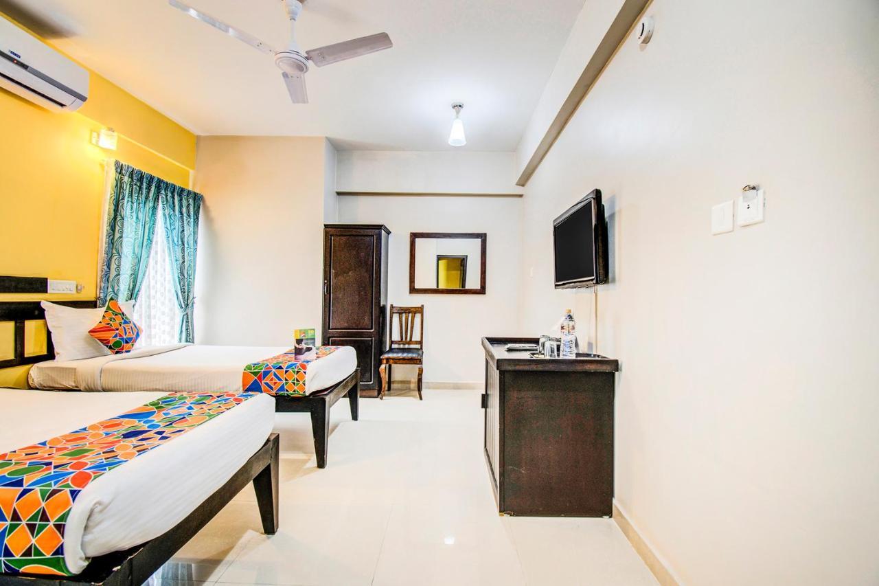 Oyo 28601 Og'S Kanthari Hotel Kochi