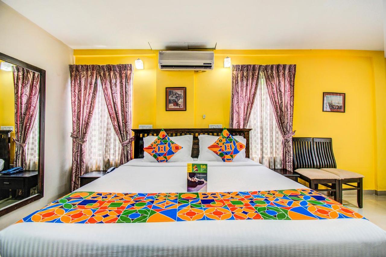 Hotel Oyo 28601 Og'S Kanthari Kochi