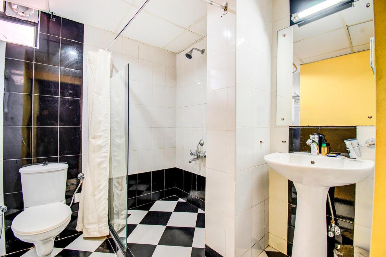Oyo 28601 Og'S Kanthari Hotel 3*