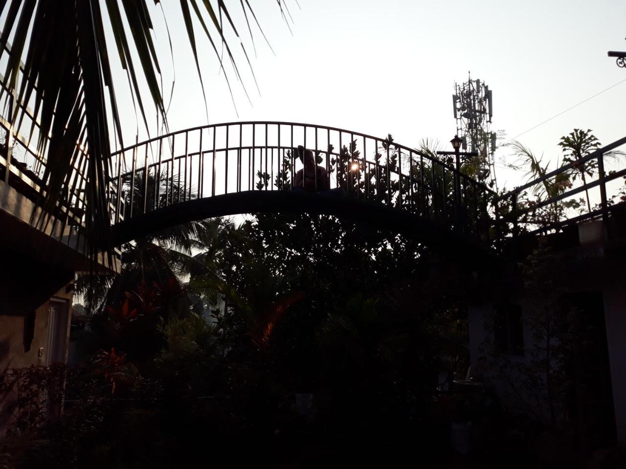 Jojies Homestay Fortkochi *