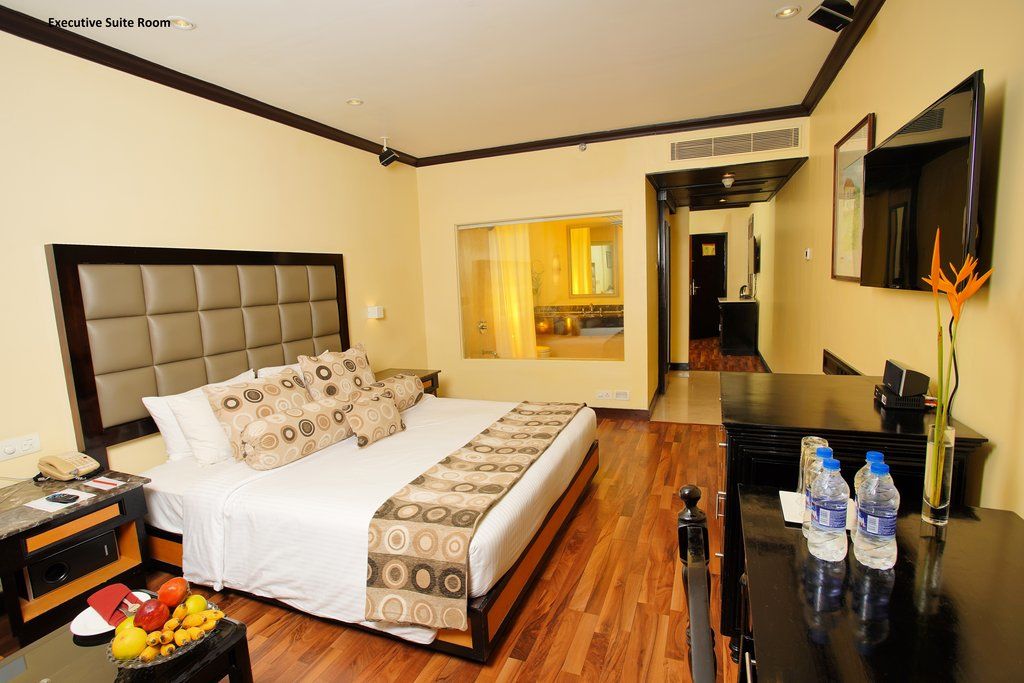 Vivanta Ernakulam, Marine Drive 5*