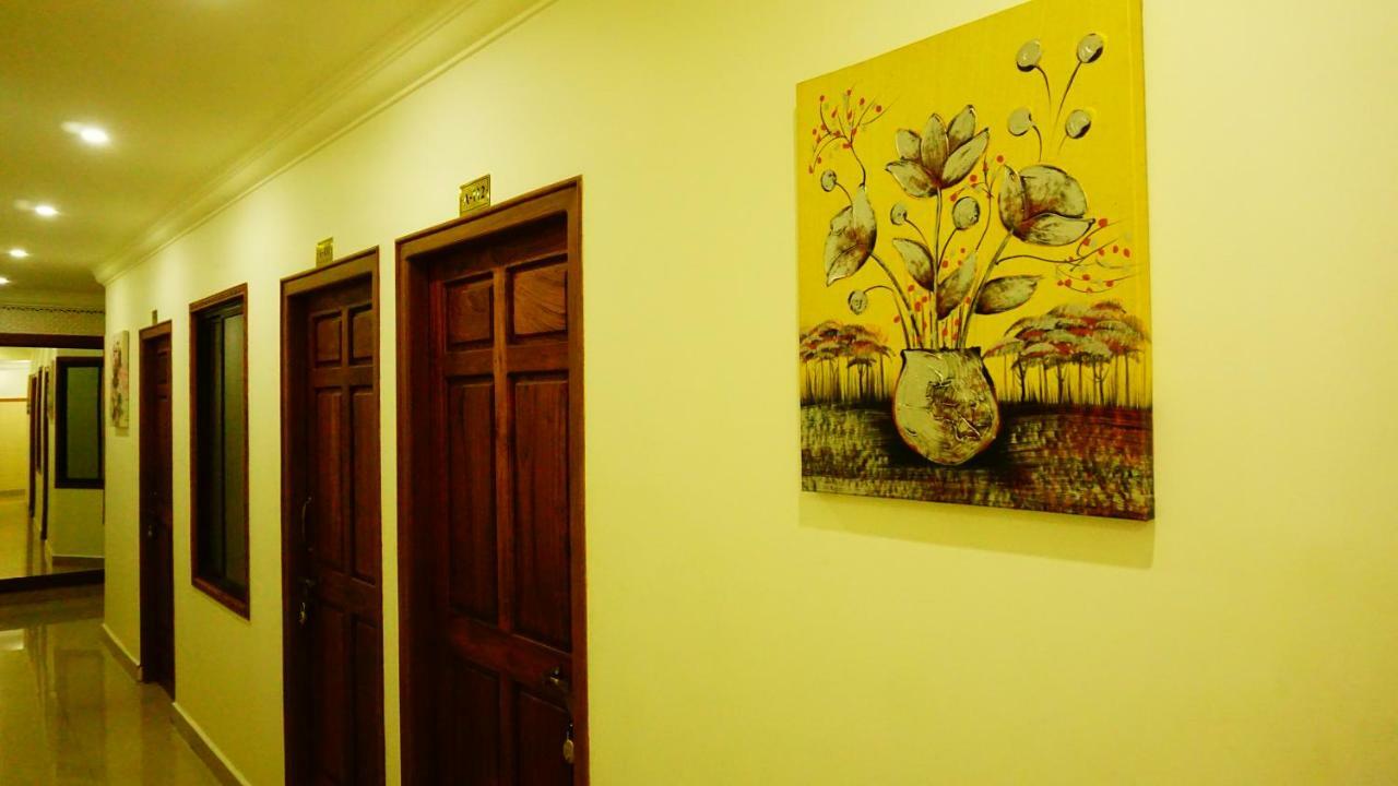 Thayamkery's Royal Kochi