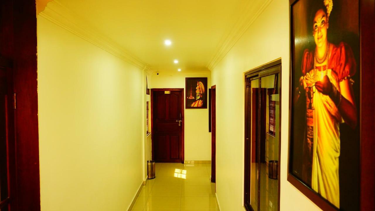 Thayamkery's Royal 2*
