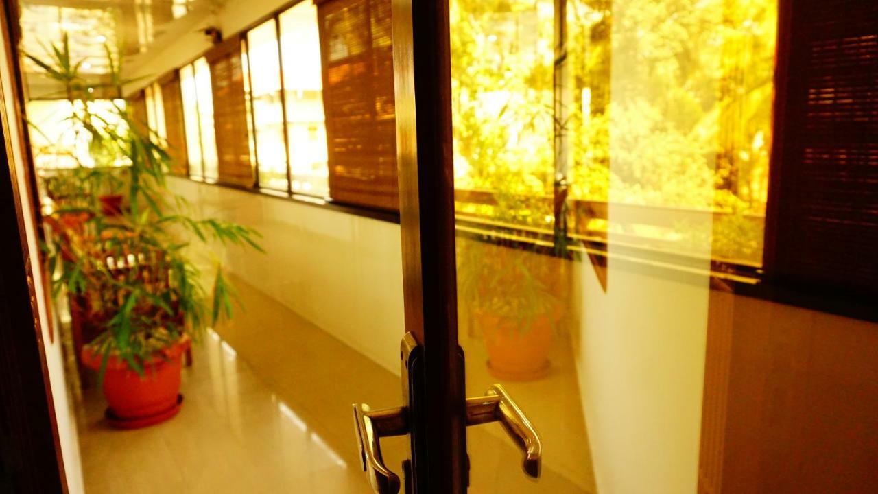 Hotel Thayamkery's Royal Kochi