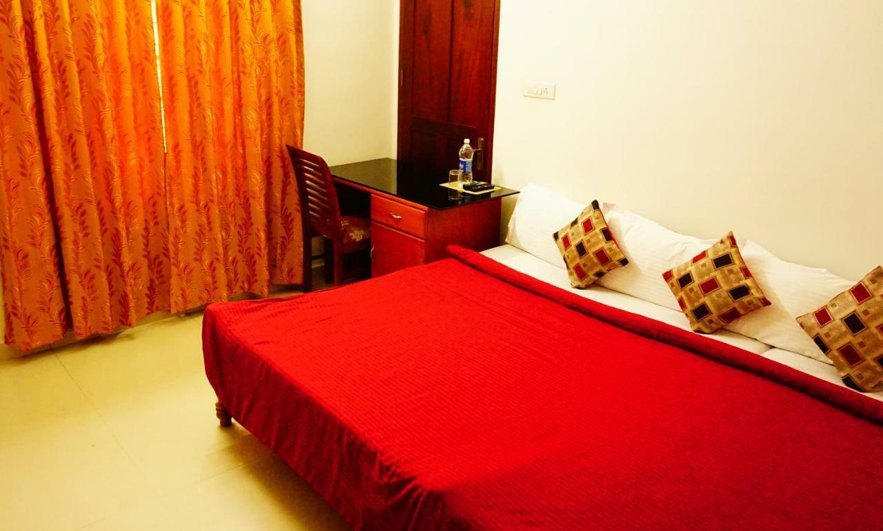 Thayamkery's Royal Kochi