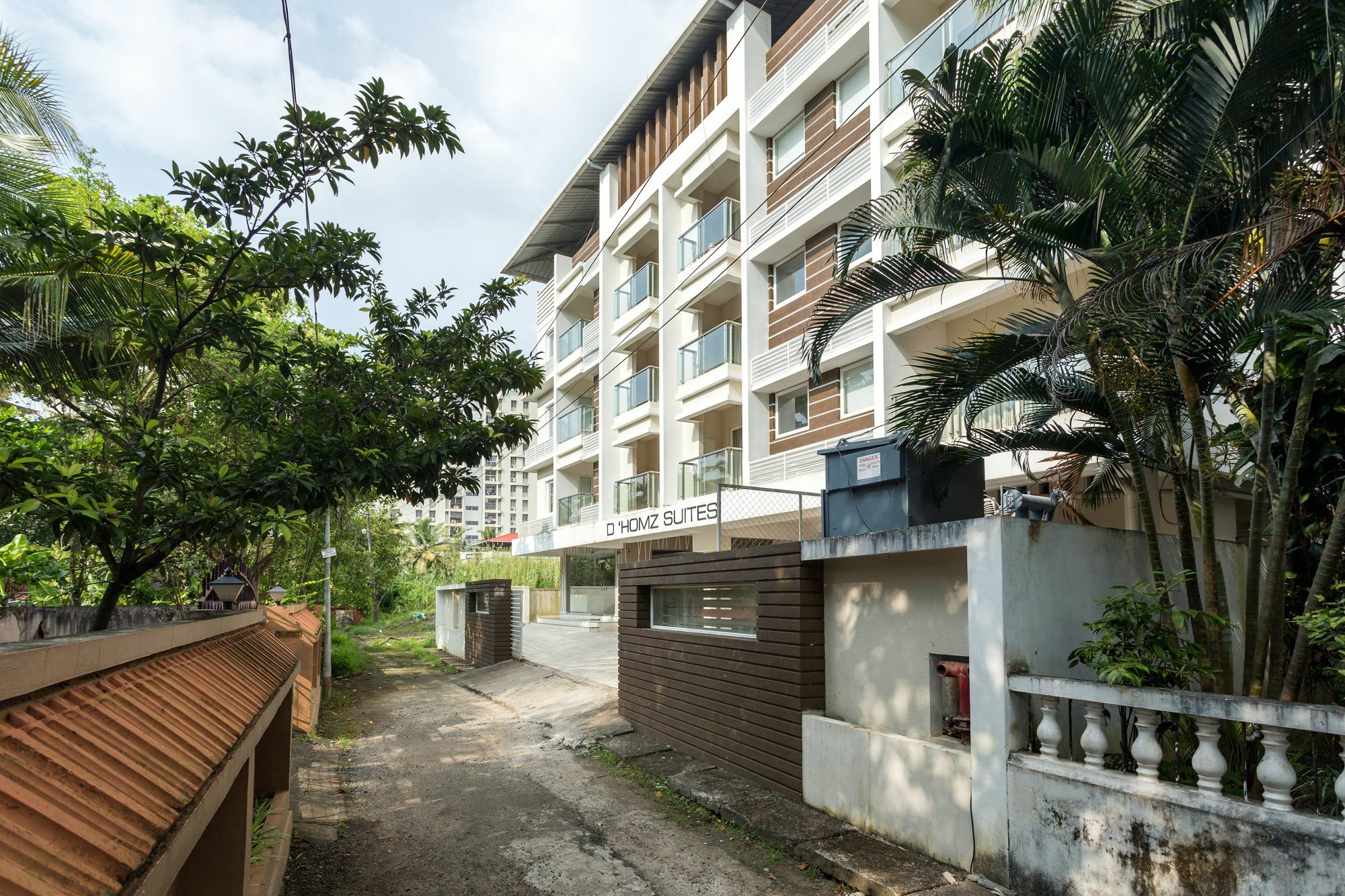 Hotel D Homz Kochi
