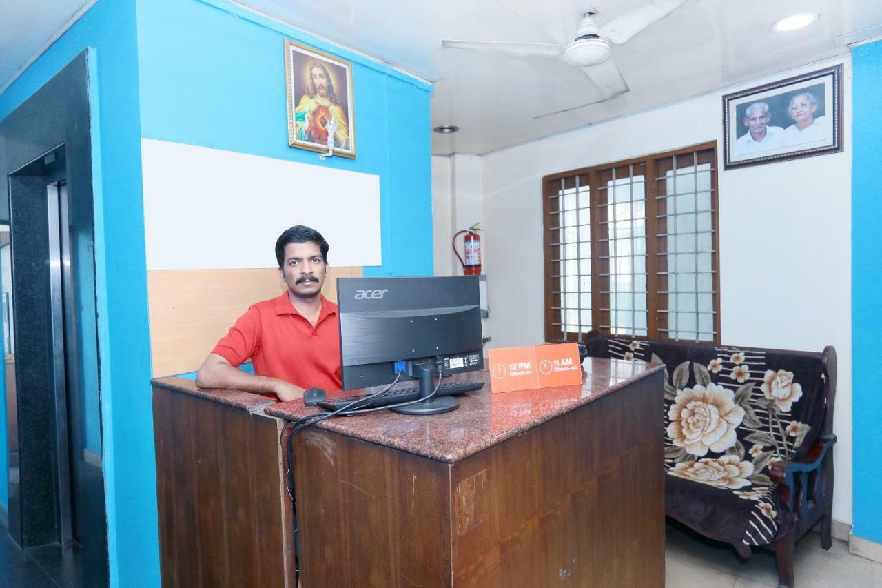 Oyo 39853 Manna Residency Kochi