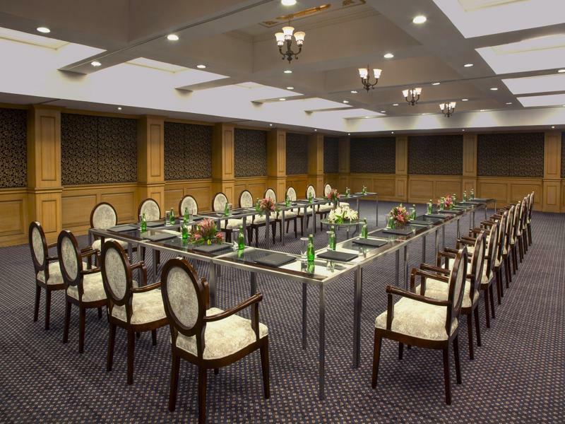 Radisson Blu 5*