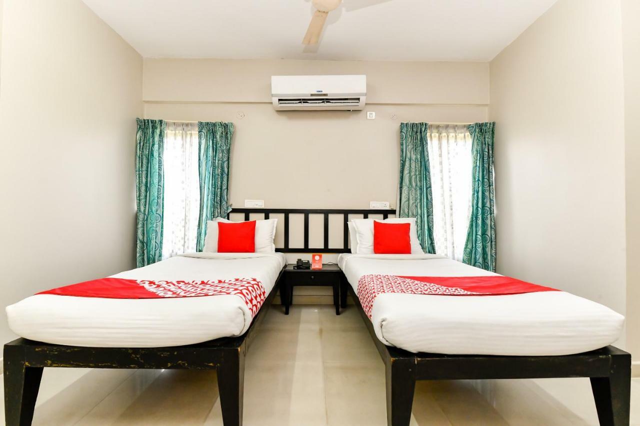 Hotel Oyo 28601 Og'S Kanthari