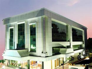 Grand Seasons Hotel 3*