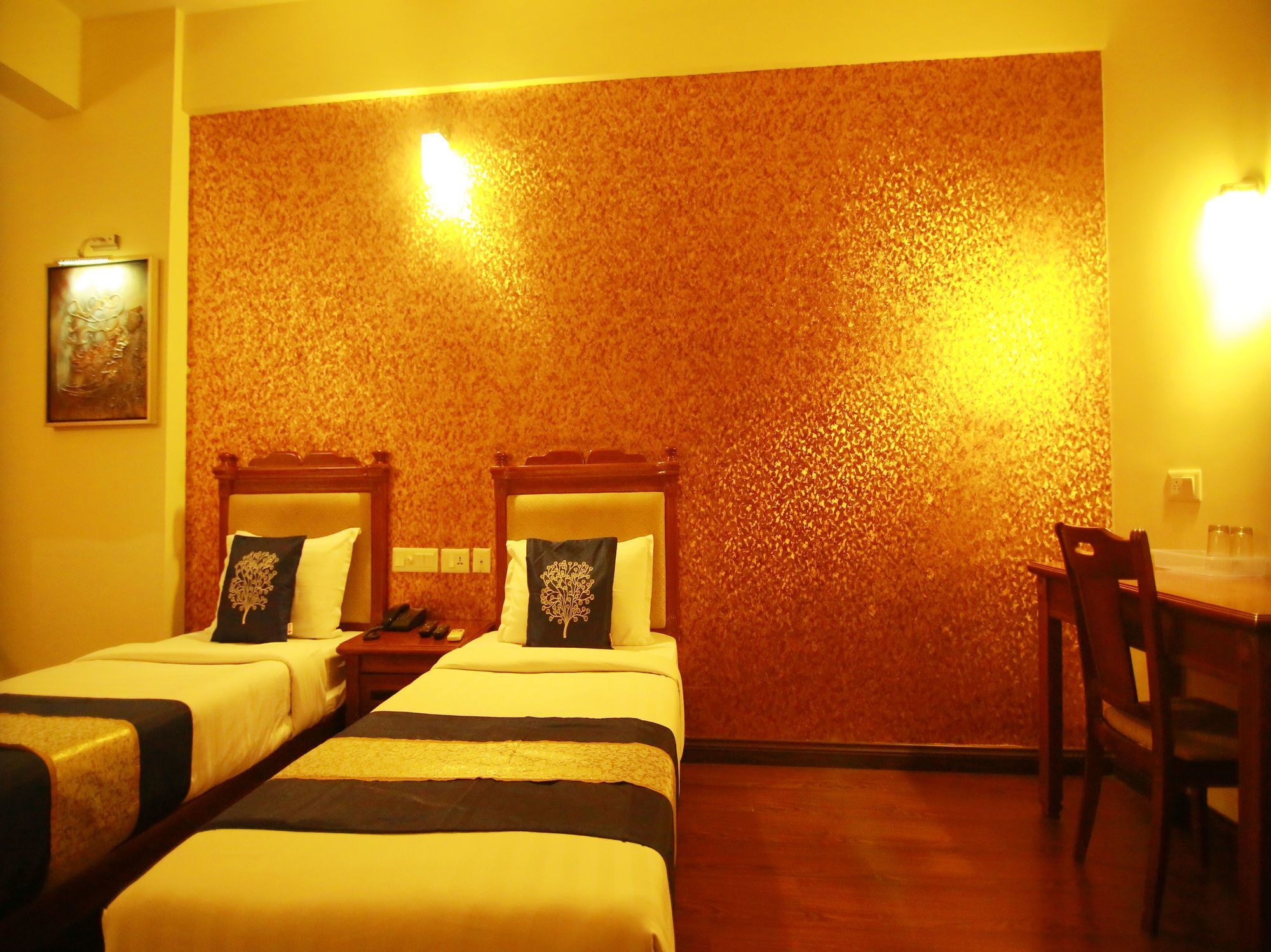 Oyo 4802 Cochin Residency Kochi