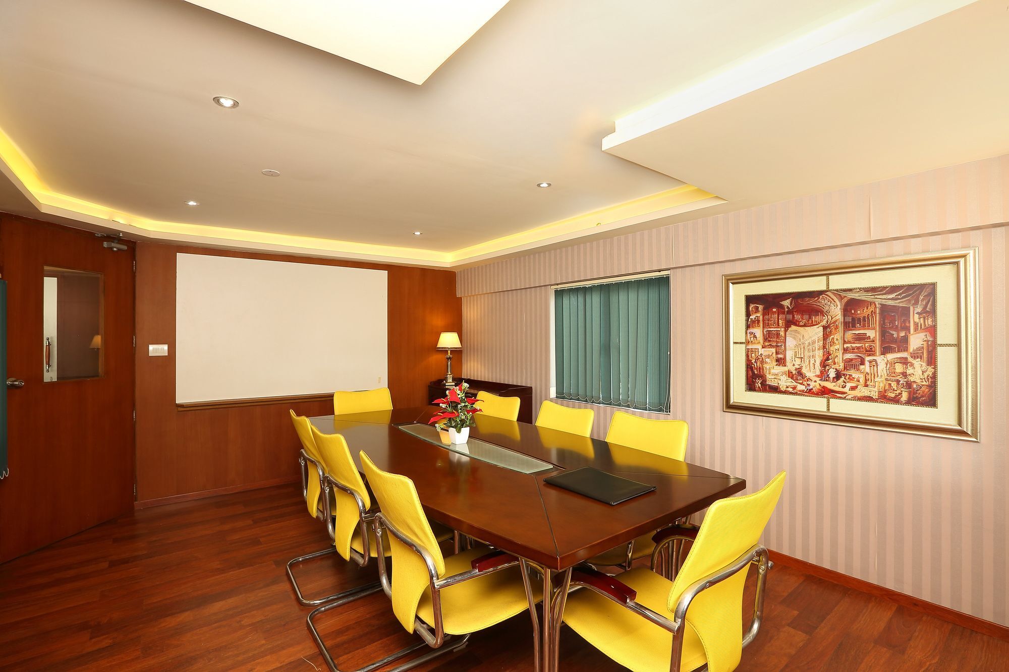 Cochin Legacy Hotel 3*