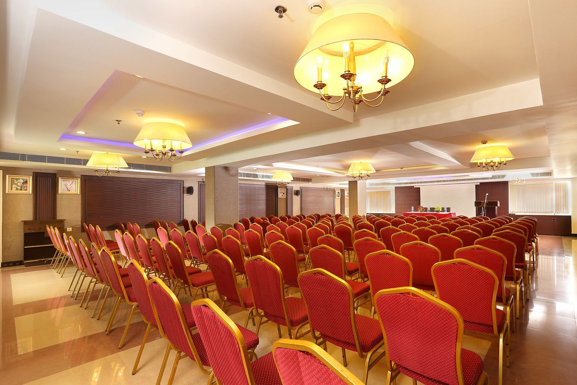 Cochin Legacy Hotel 3*