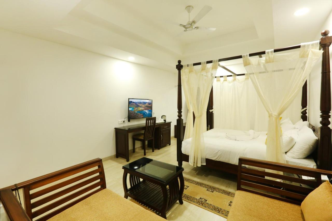 Once Upon The River, Aluva - Near Cochin International Airport Resort