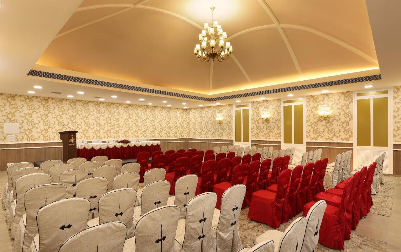 Flora Charishma Residency Aluva Hotel 4*