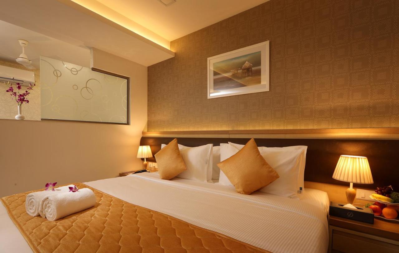 Hotel Flora Charishma Residency Aluva