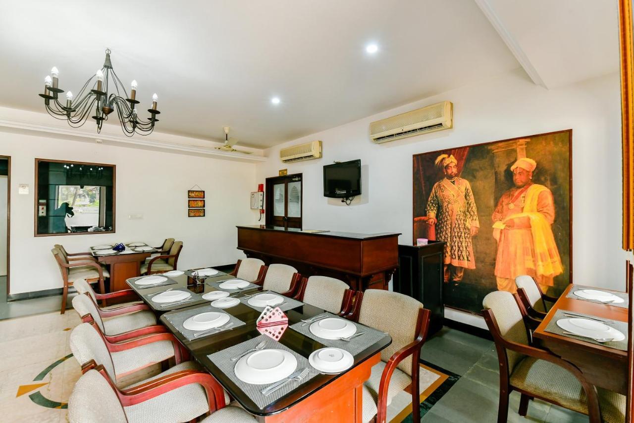 Oyo 23587 M-star Heritage P Ltd Hotel