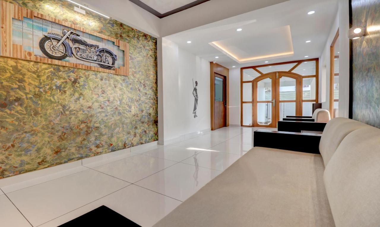 Treebo Petals Hotel 3*
