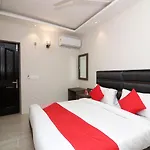 Oyo Flagship 77152 Emmanuel Residency