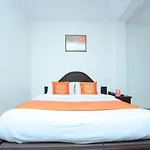 Oyo 9902 Nedumparambil Residency