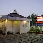 Adams Cottage Kochi