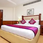 Oyo 10719 Mermaid Hotel