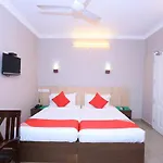 Oyo 23116 Gino Tourist Home
