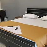 Mhb