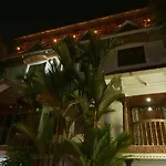 Hotel White Rose