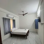 Balboa Residency Hotel
