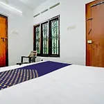 Kabas Lodge