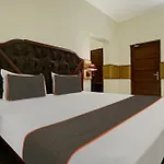 Collection O Paulson Park Hotel