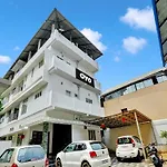 Collection O 81026 Suqoon Premium Stays