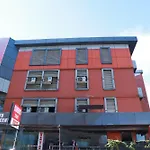 Collection O Safe Hotel Kadavanthra