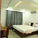 Malabar Plaza Inn