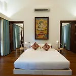 The Baron\'S Villa By The Malabar Escapes